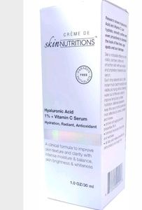 Creme De SkinNutritions Makeup - 💞Hyaluronic Acid 1% + Vitamin C Serum💞 Creme De SkinNutritions Makeup - 💞Hyaluronic Acid 1% + Vitamin C Serum💞